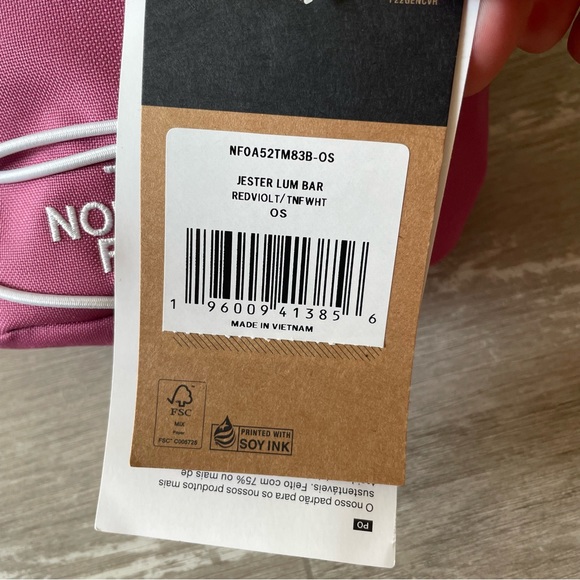 The North Face Jester Lumbar Pack/Fanny pack in Red Violet/TNF White (pink) - Picture 6 of 11